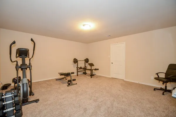 $2,700 | 9426 Barton Crossing Lane, Richmond, TX 77407