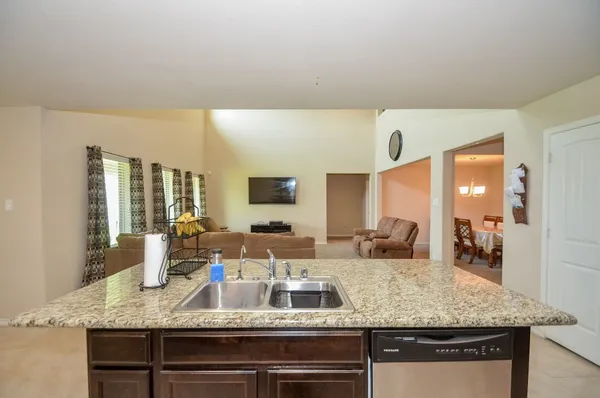 $2,700 | 9426 Barton Crossing Lane, Richmond, TX 77407