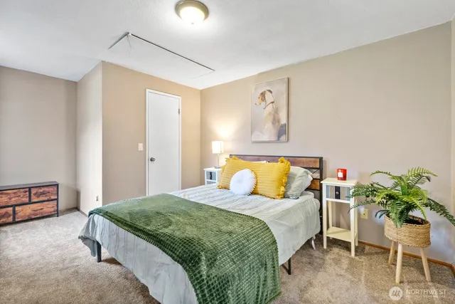 $319,900 | 654 Malibu Drive Southeast, Lacey, WA 98503