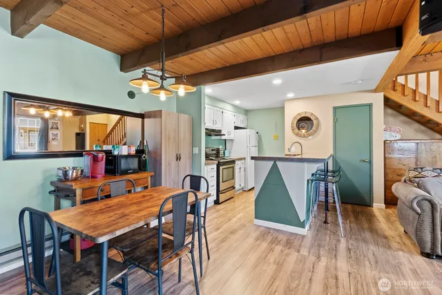 $319,900 | 654 Malibu Drive Southeast, Lacey, WA 98503