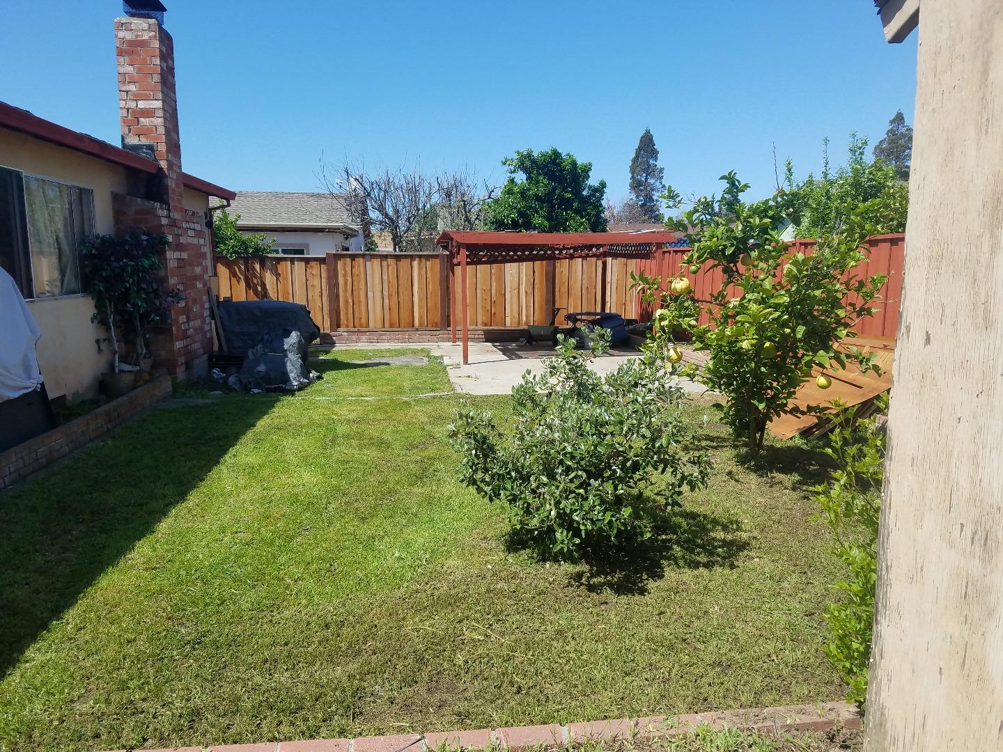 723 River Falls Drive San Jose, CA 95111 - Photo 20 of 20 a view of a backyard with garden