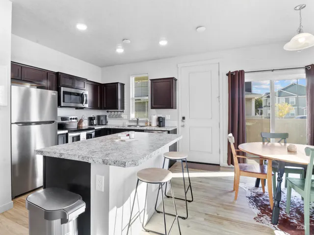 $324,900 | 2314 East Spice Loop, Nampa, ID 83687