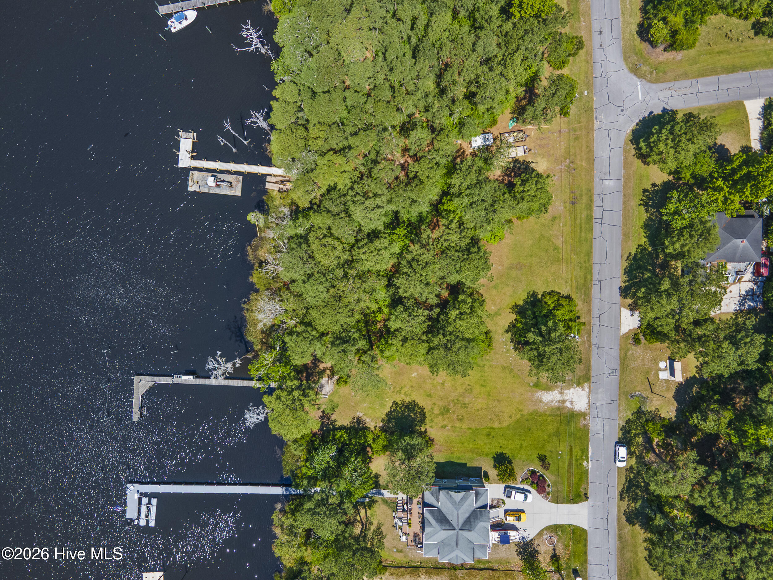 5202 Bucco Reef Road New Bern, NC 28560 - Photo 13 of 29 Aerial View / Water View