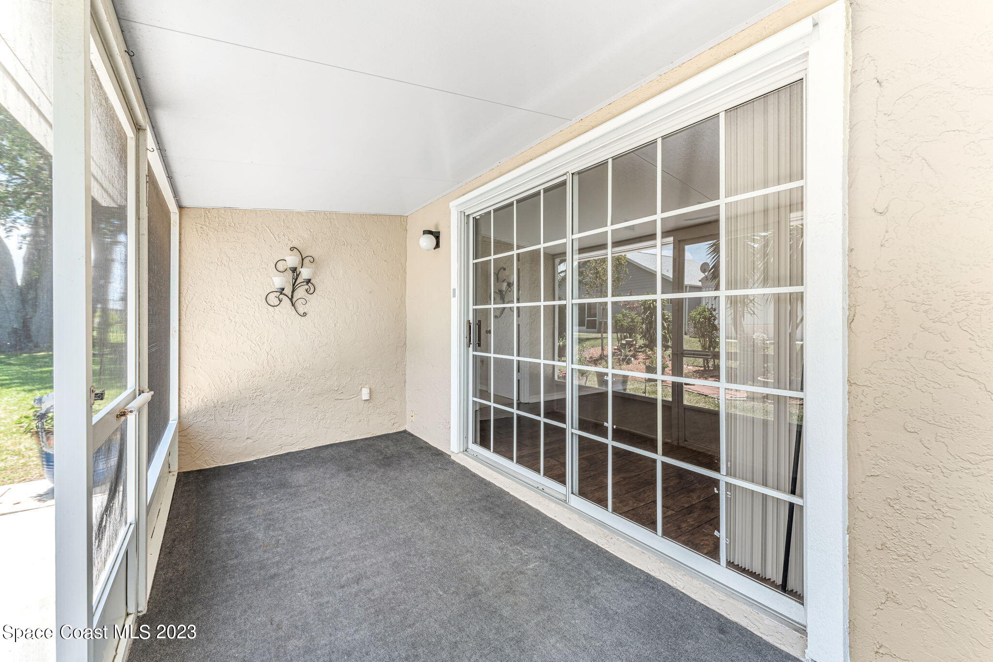 840 Cross Lake Drive Melbourne, FL 32901 - Photo 31 of 63 a view of an empty room with a window