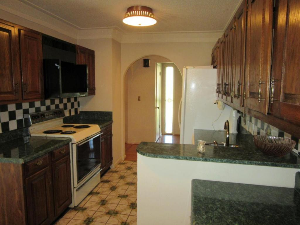 186 Eastern Star Road Kingsport, TN 37663 - Photo 6 of 20 Photo 6