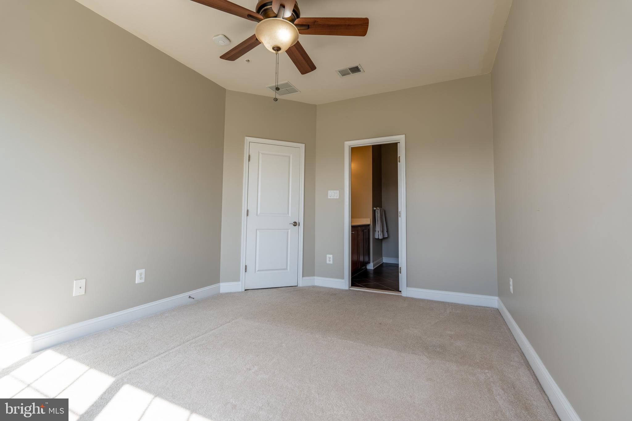 144 Linden Place Towson, MD 21286 - Photo 37 of 45