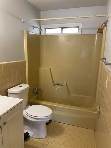 $1,250 | 225 Presley Way, Toccoa, GA 30577