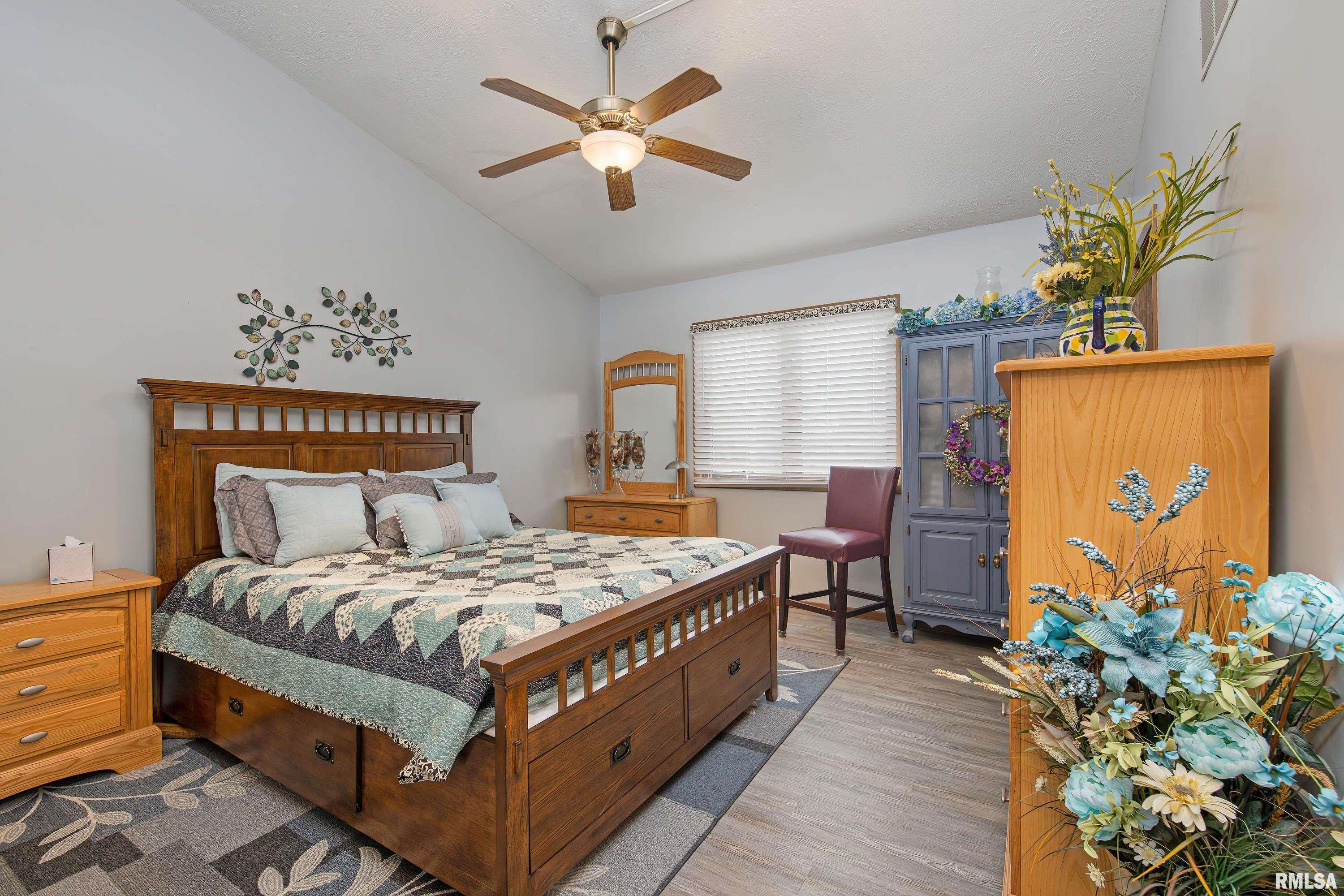 2112 35th Street, Unit 7 Rock Island, IL 61201 - Photo 16 of 20