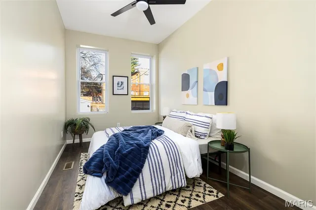 $415,000 | 4211 Norfolk Avenue, St. Louis, MO 63110