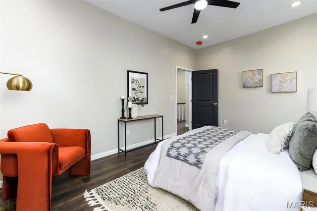 $415,000 | 4211 Norfolk Avenue, St. Louis, MO 63110