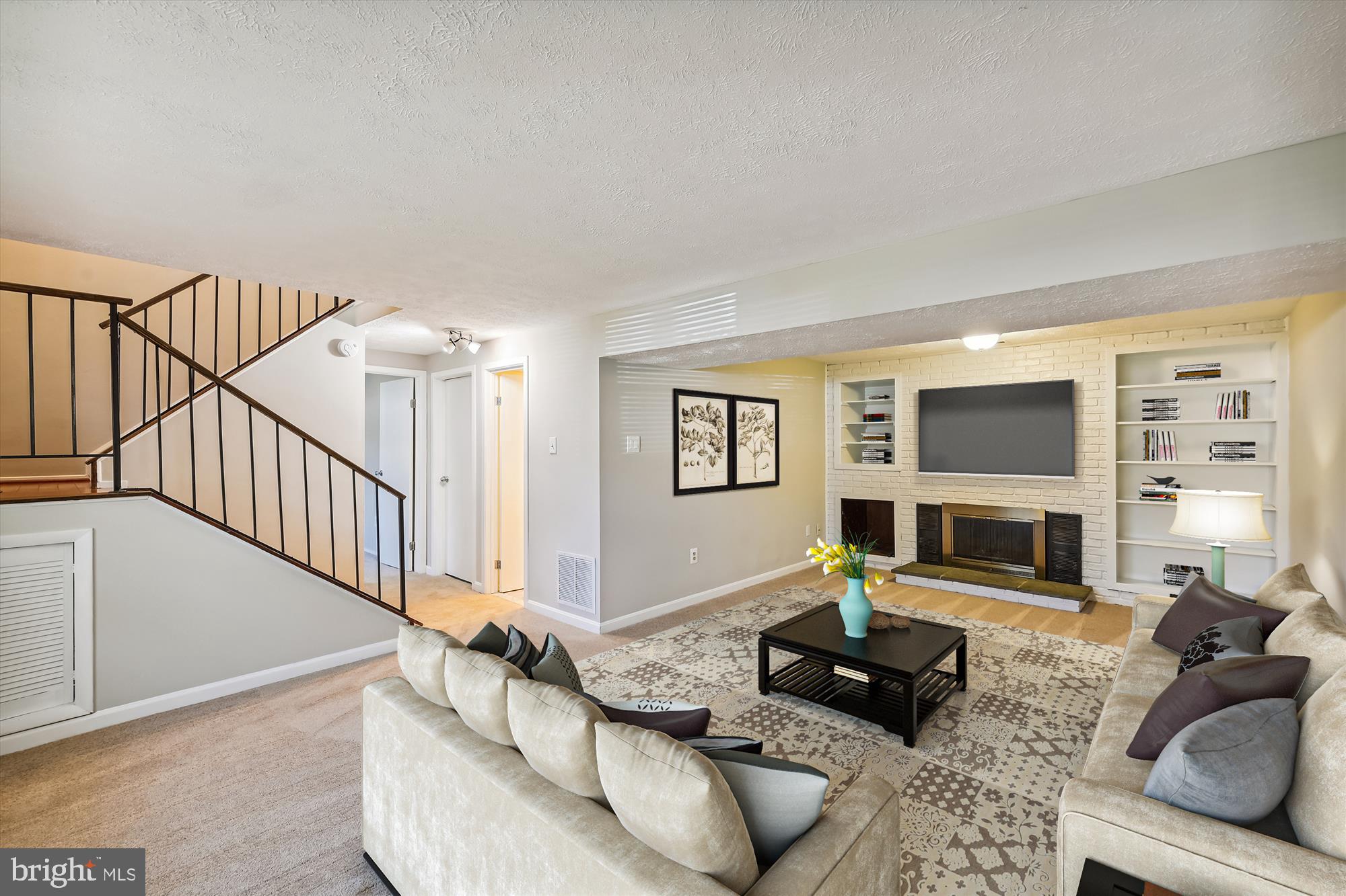 7148 Smooth Path Columbia, MD 21045 - Photo 17 of 30 Family Room