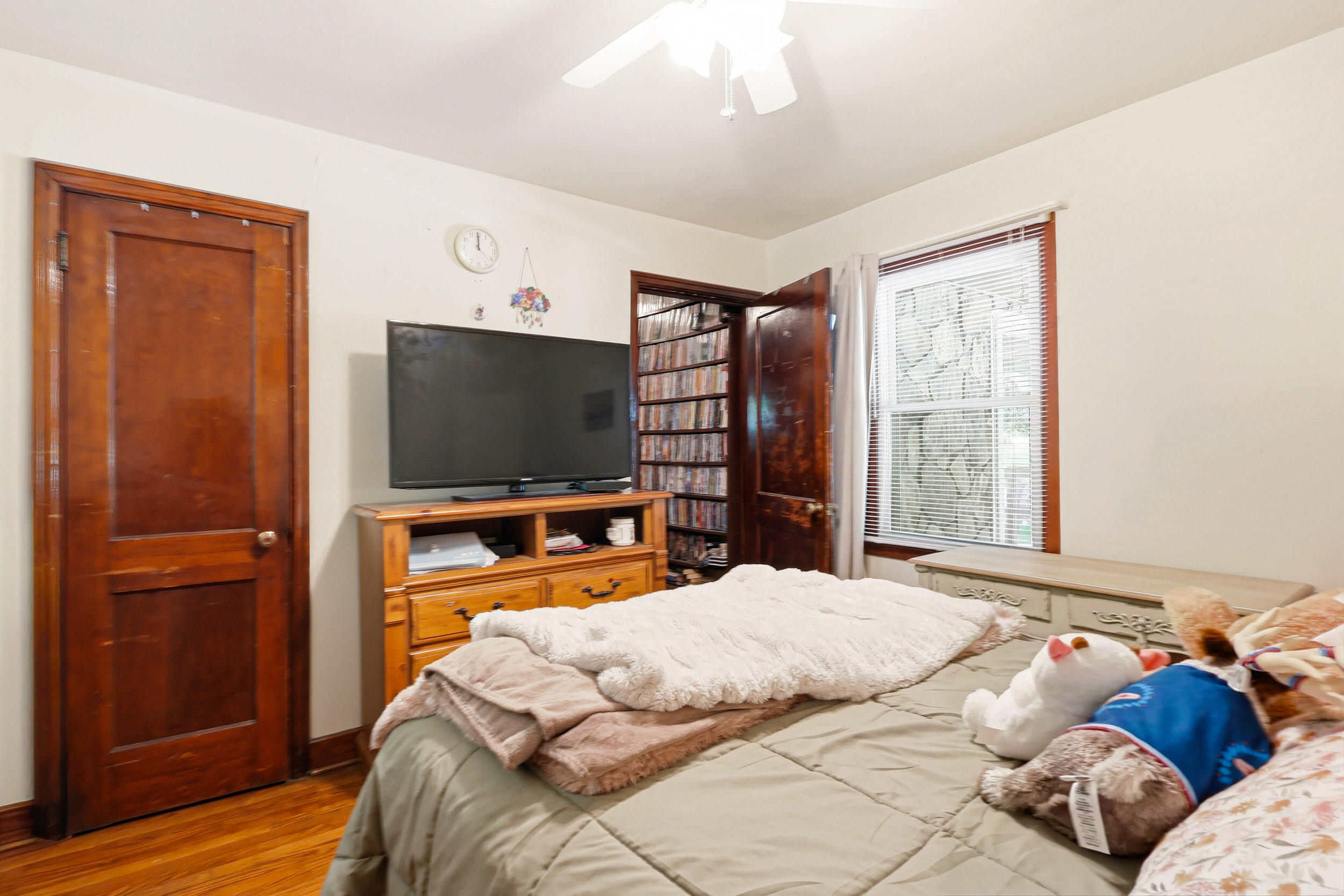 9439 East Brainerd Road Chattanooga, TN 37421 - Photo 28 of 44 9439 east brainerd road-25