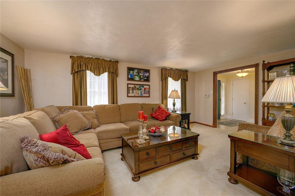 22 Dover Road Irwin, PA 15642 - Photo 13 of 41 Gallery Image 13