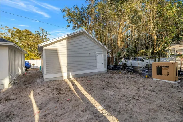 $829,900 | 4027 Haines Road North, St. Petersburg, FL 33703