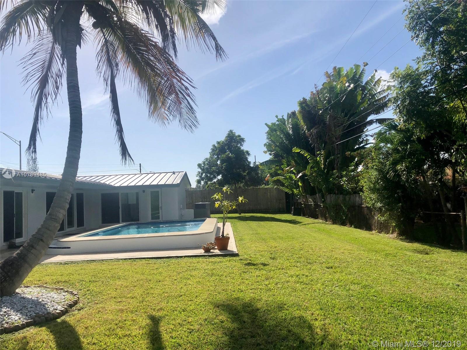 8700 Southwest 87th Avenue Miami, FL 33173 - Photo 9 of 11