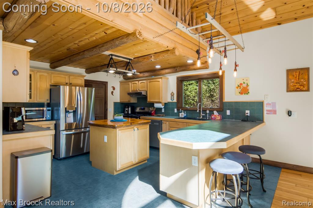 11748 Cedar Run Road Traverse City, MI 49684 - Photo 15 of 46 Gallery Image 15