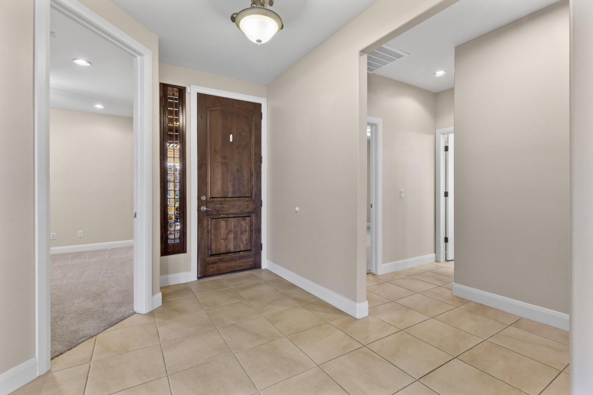 409 North Country Lane, Unit 39 St. George, UT 84770 - Photo 5 of 40 Interior Entryway