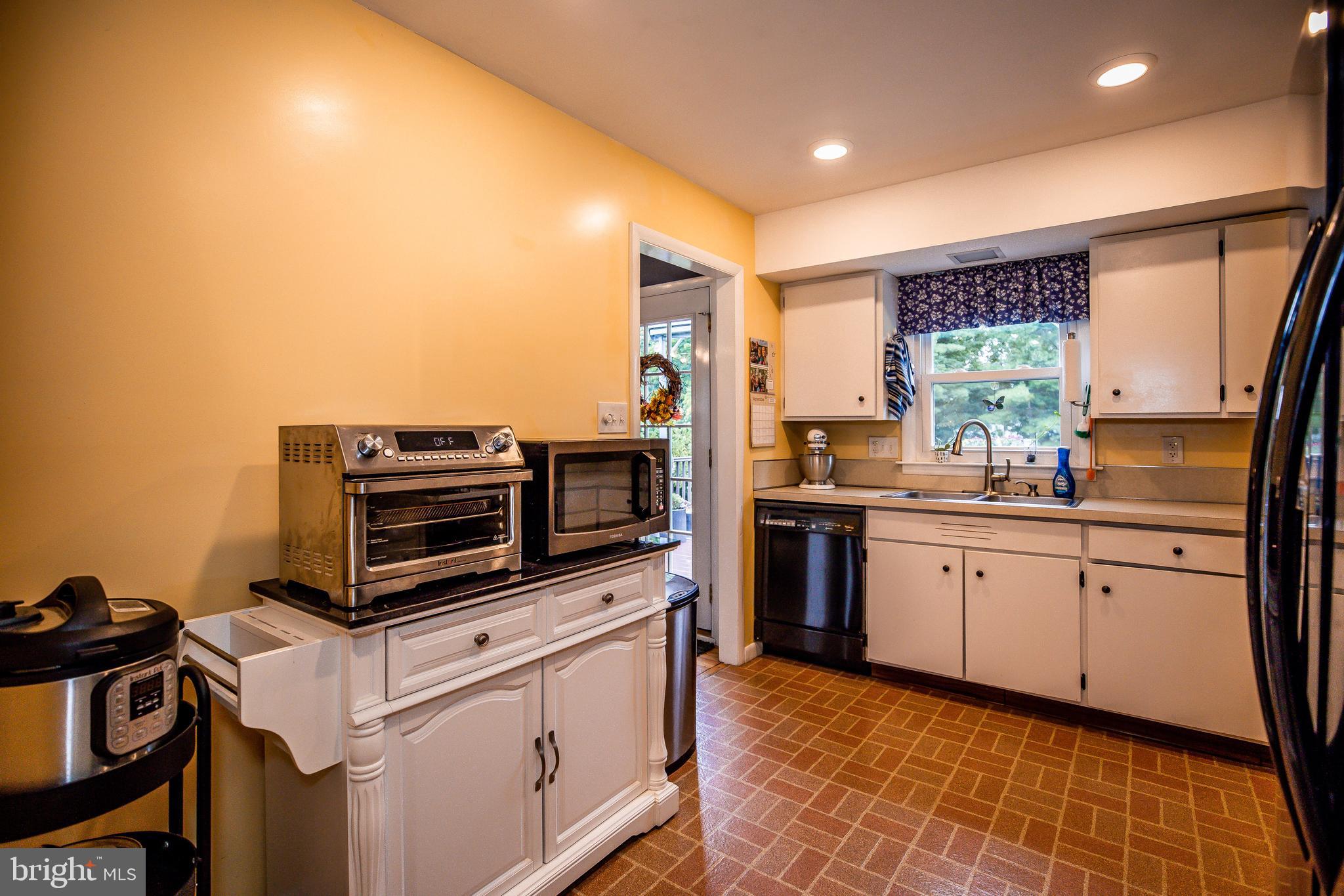 2275 Raleigh Drive Lancaster, PA 17601 - Photo 17 of 62 Gallery Image 17