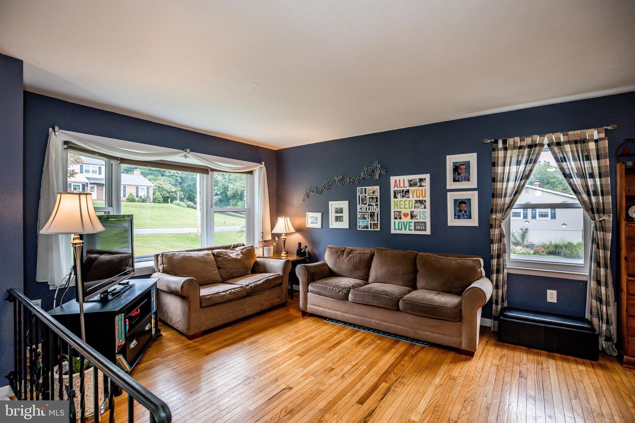 2275 Raleigh Drive Lancaster, PA 17601 - Photo 3 of 62 Gallery Image 3