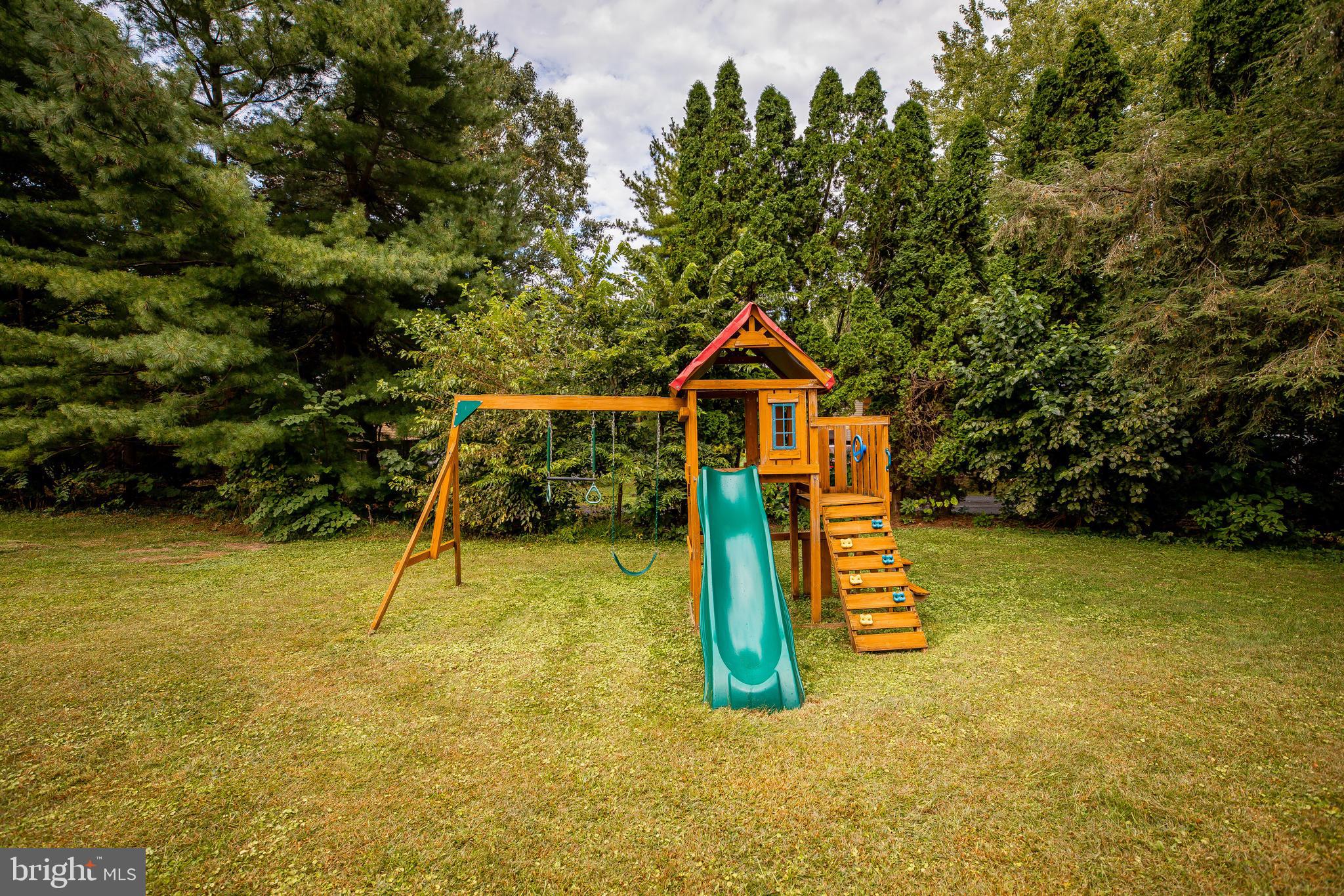 2275 Raleigh Drive Lancaster, PA 17601 - Photo 54 of 62 Gallery Image 54