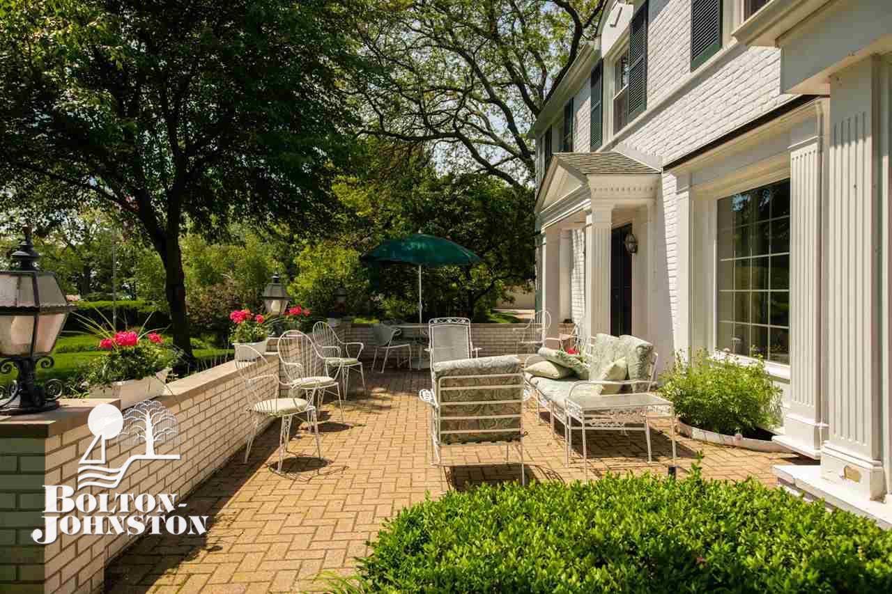 227 Lake Shore Road Grosse Pointe Farms, MI 48236 - Photo 34 of 48