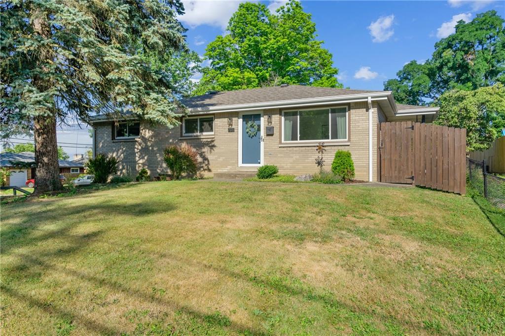 901 Braddock Road Pittsburgh, PA 15221 - Photo 1 of 30 This cute Bungalow at 901 Braddock Road welcomes you!