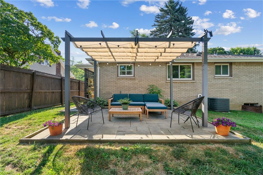 901 Braddock Road Pittsburgh, PA 15221 - Photo 3 of 30 Cute patio with newer Pergola.