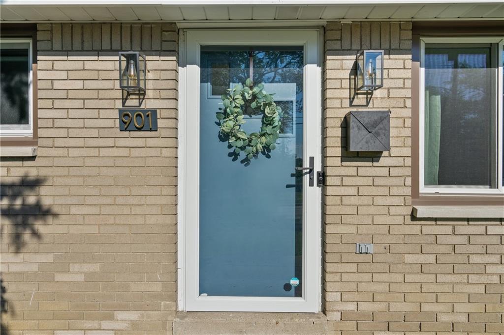 901 Braddock Road Pittsburgh, PA 15221 - Photo 6 of 30 Another update - a newer screen door.