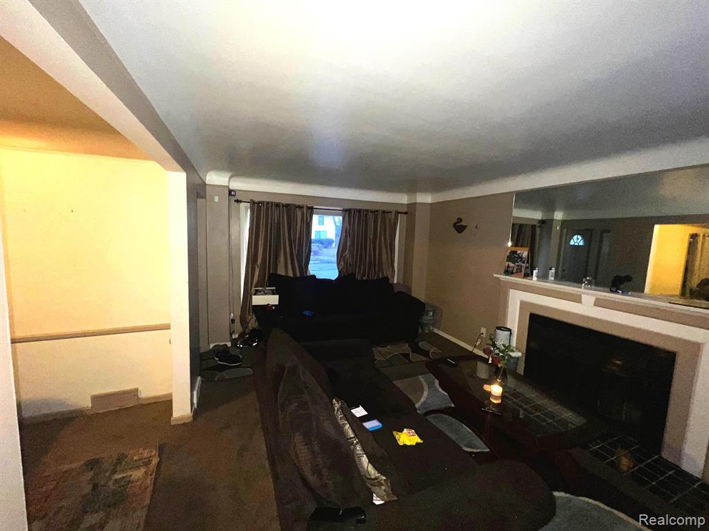 16725 Sunderland Road Detroit, MI 48219 - Photo 10 of 23 Gallery Image 10