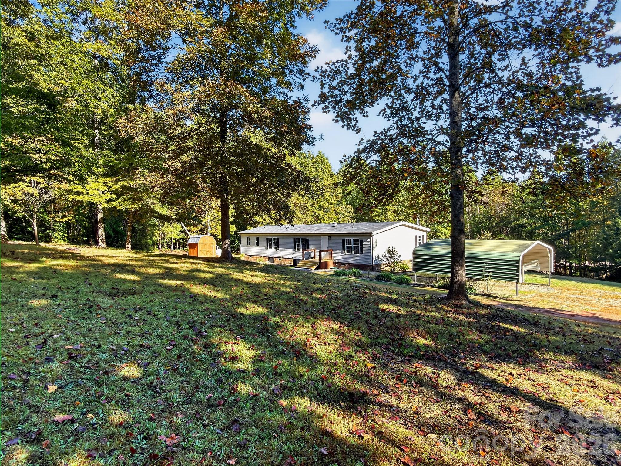 124 Tyler Terrace Rutherfordton, NC 28139 - Photo 5 of 38 Gallery Image 5