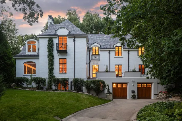 $1,899,000 | 3316 West 34 1/2 Street, Minneapolis, MN 55416