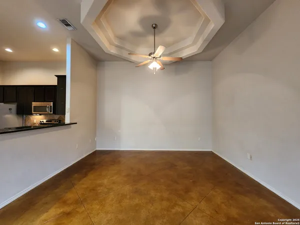 $1,495 | 229 Anne Louise Drive, New Braunfels, TX 78130