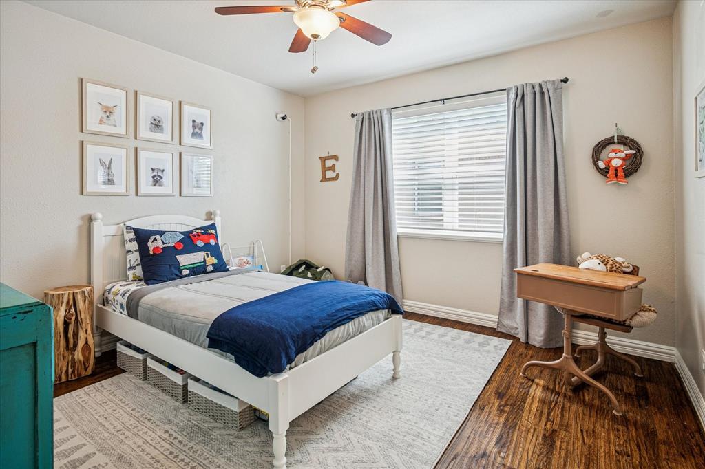 821 Peavy Road Dallas, TX 75218 - Photo 12 of 21