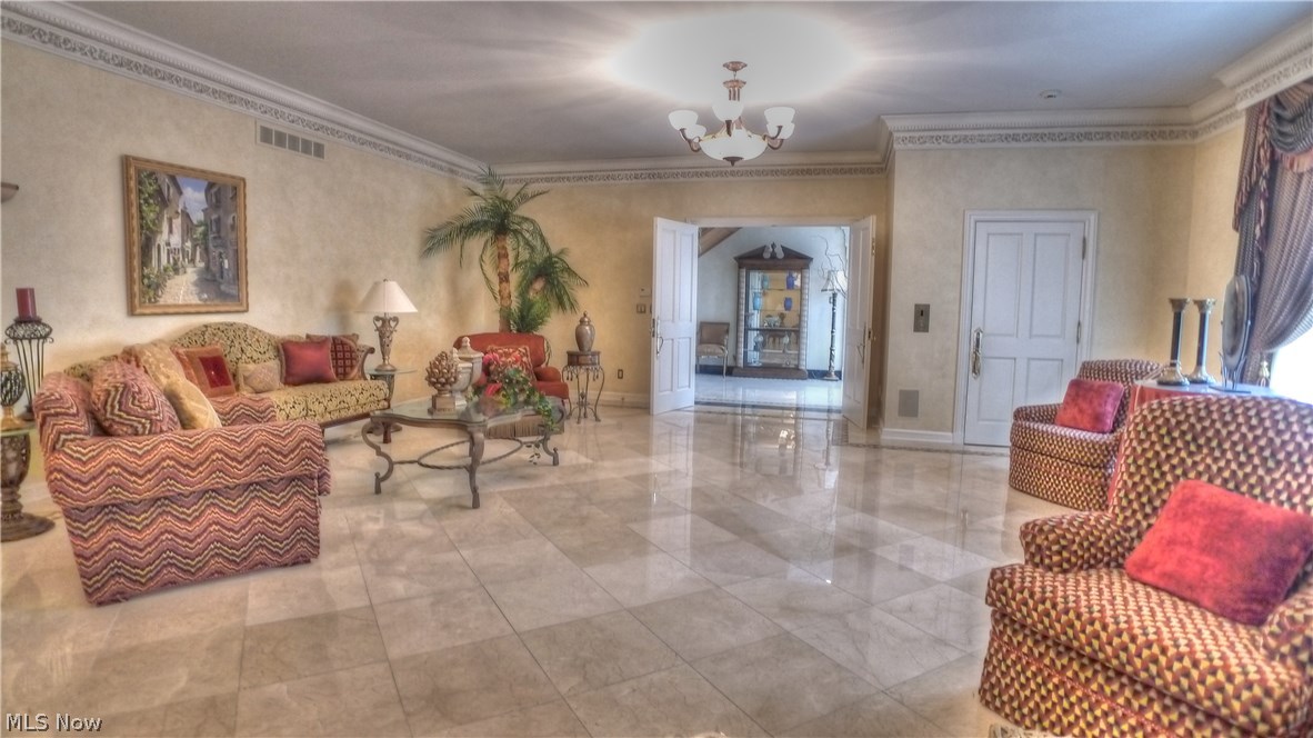 34800 Cedar Road Hunting Valley, OH 44040 - Photo 11 of 30 Gallery Image 11