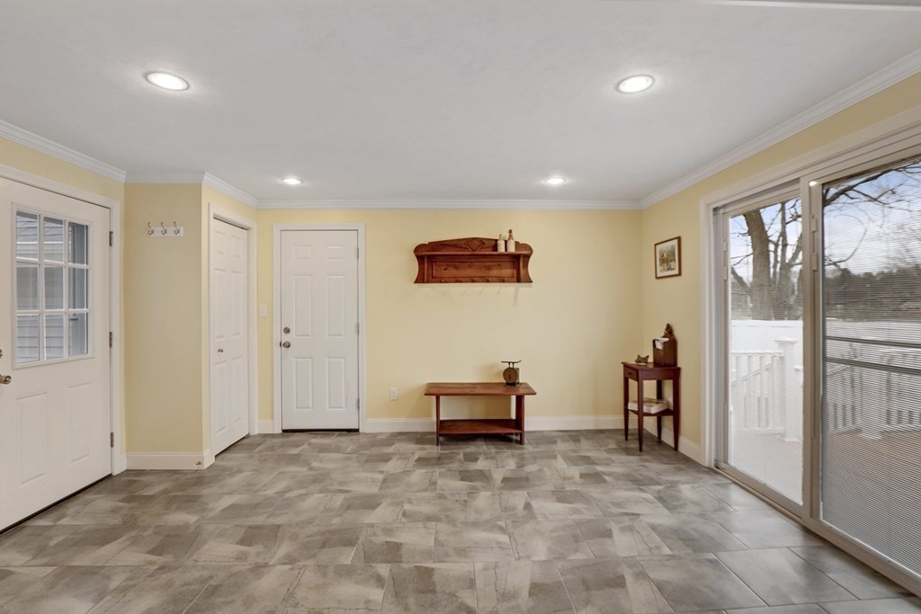 81 Parker Street Maynard, MA 01754 - Photo 7 of 42 Gallery Image 7