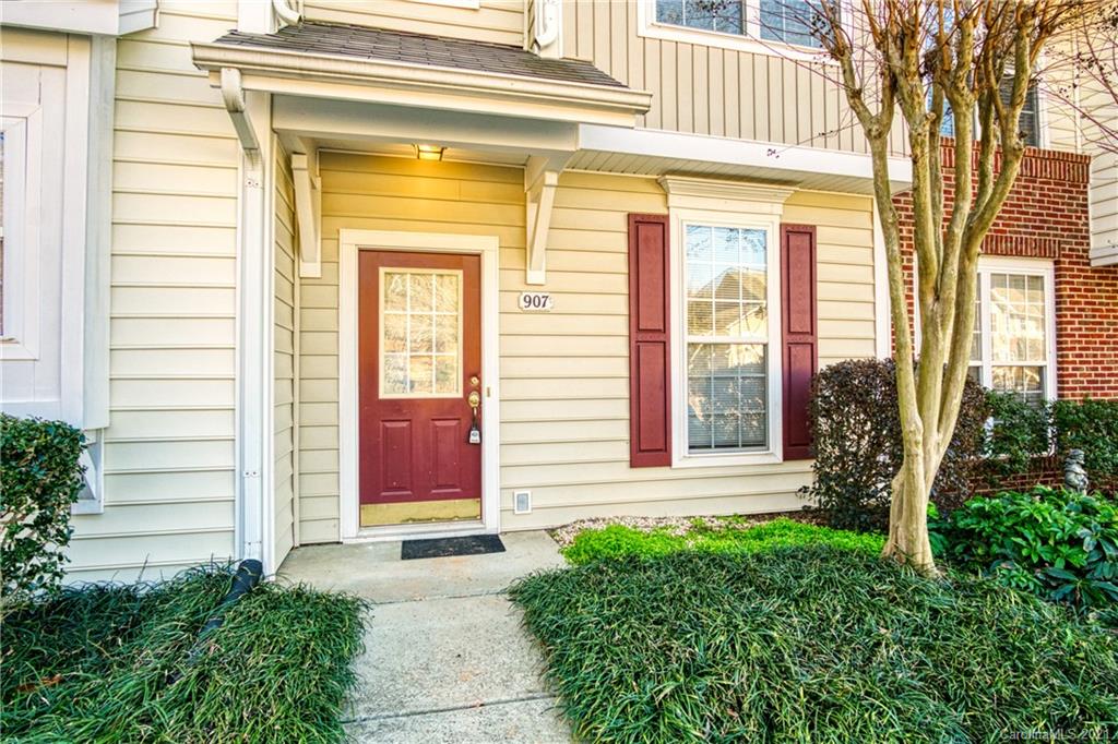 907 Azurine Circle Fort Mill, SC 29708 - Photo 1 of 23