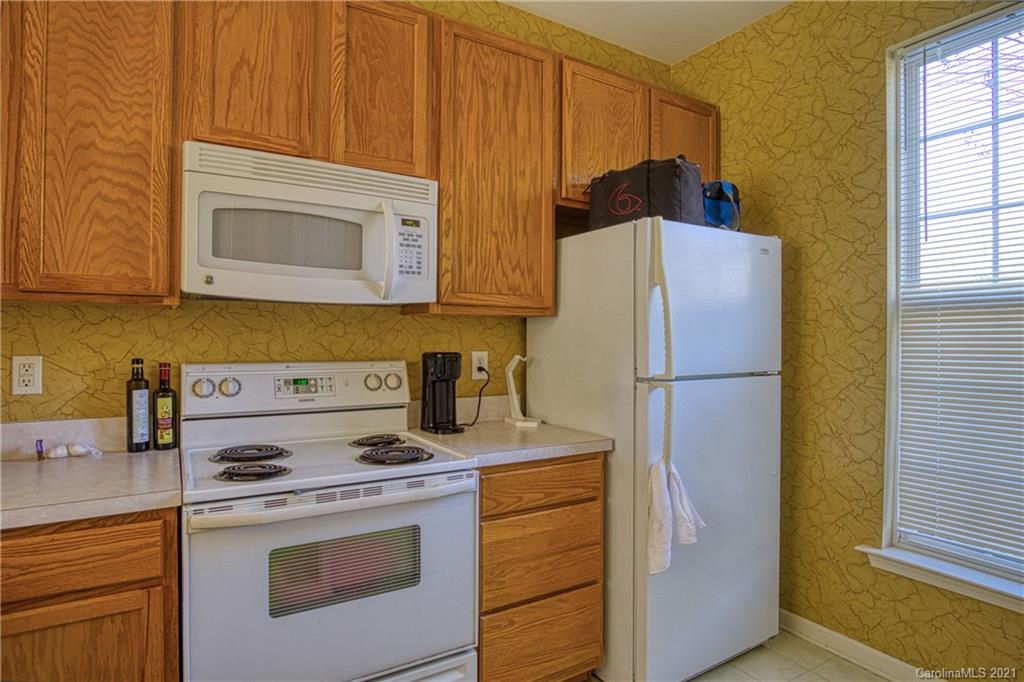 907 Azurine Circle Fort Mill, SC 29708 - Photo 4 of 23