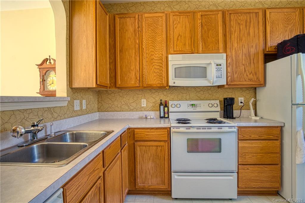 907 Azurine Circle Fort Mill, SC 29708 - Photo 5 of 23