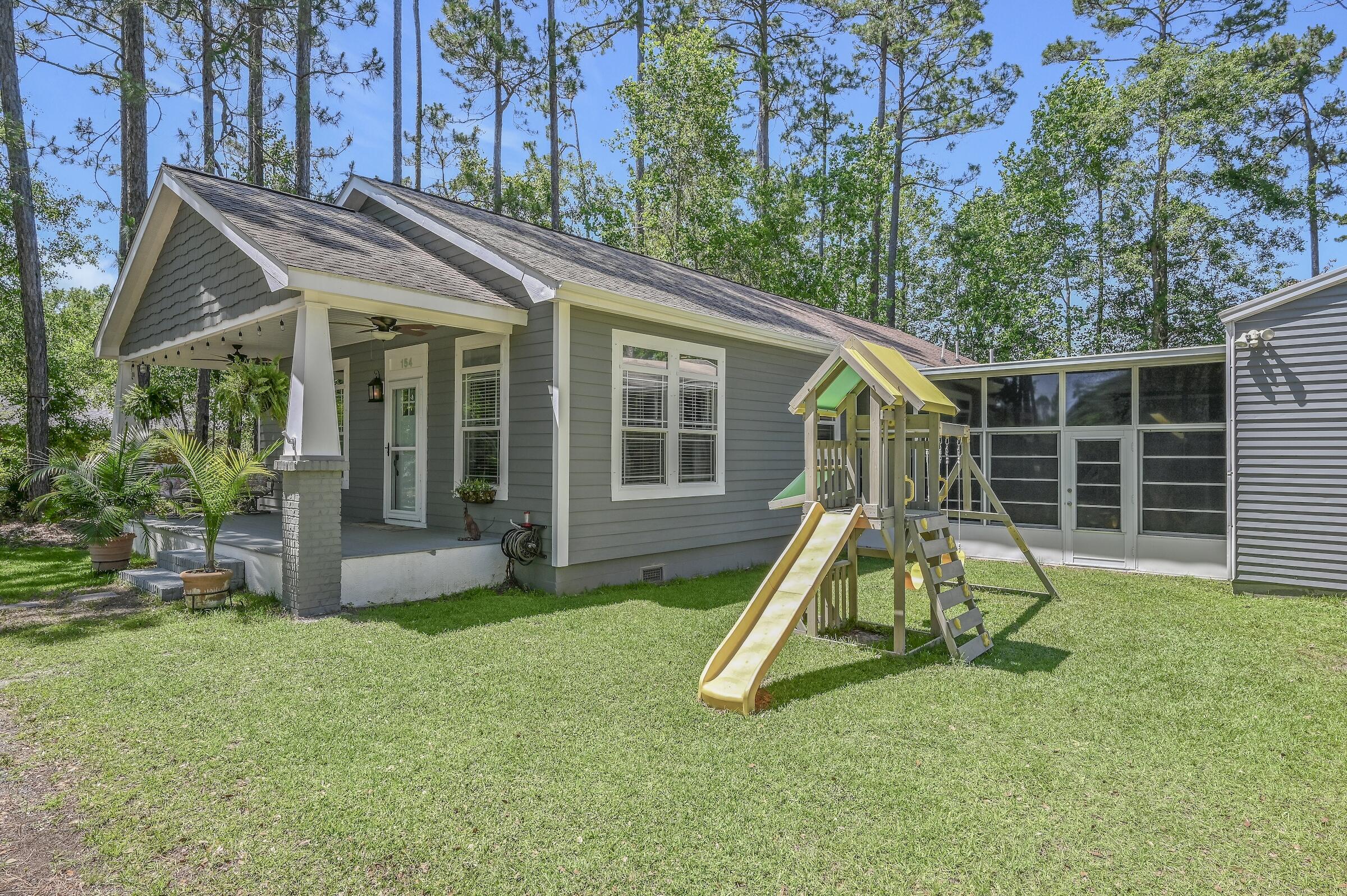 154 Sweetwater Road Freeport, FL 32439 - Photo 4 of 31 web_154 Sweetwater Freeport _13