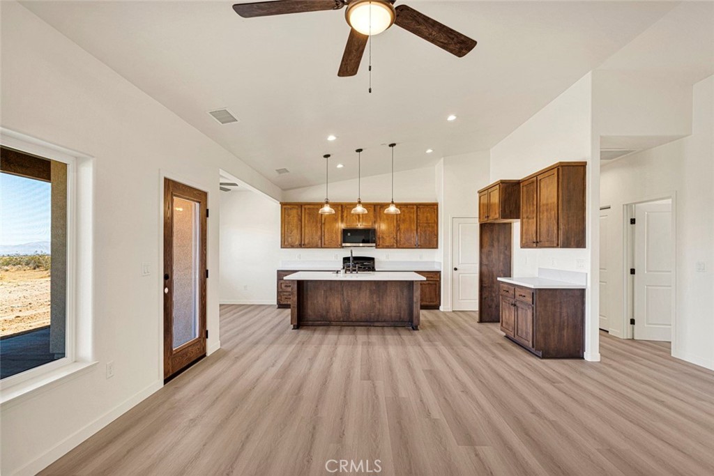9210 Marco Road Victorville, CA 92392 - Photo 5 of 32