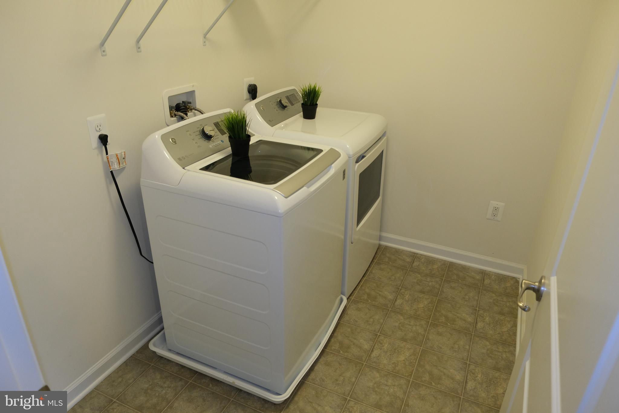 6254 Ritter Drive Frederick, MD 21703 - Photo 23 of 41 Convenient washer and dryer on upper level