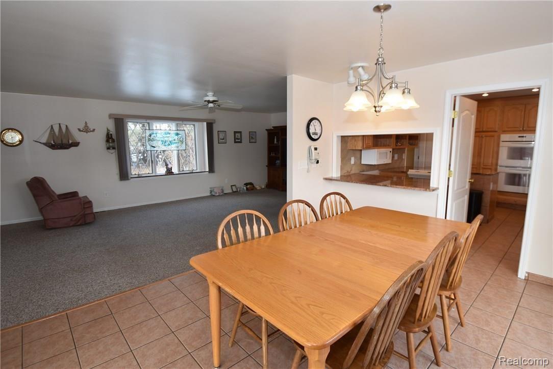 9100 Lapeer Road Mayville, MI 48744 - Photo 21 of 40 Dining Room Amish Table Negotiable