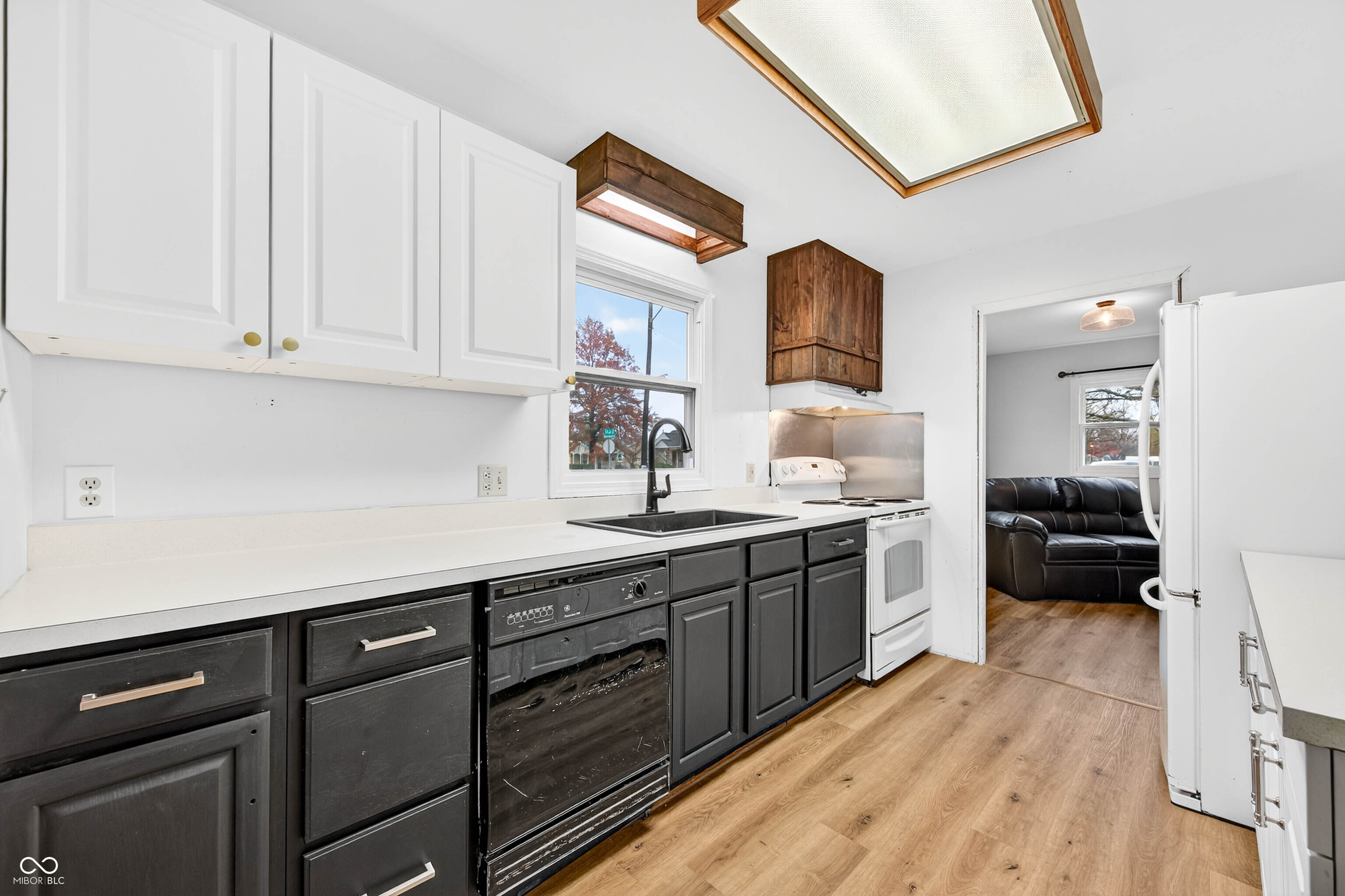 2138 Pennsylvania Street Columbus, IN 47201 - Photo 11 of 40