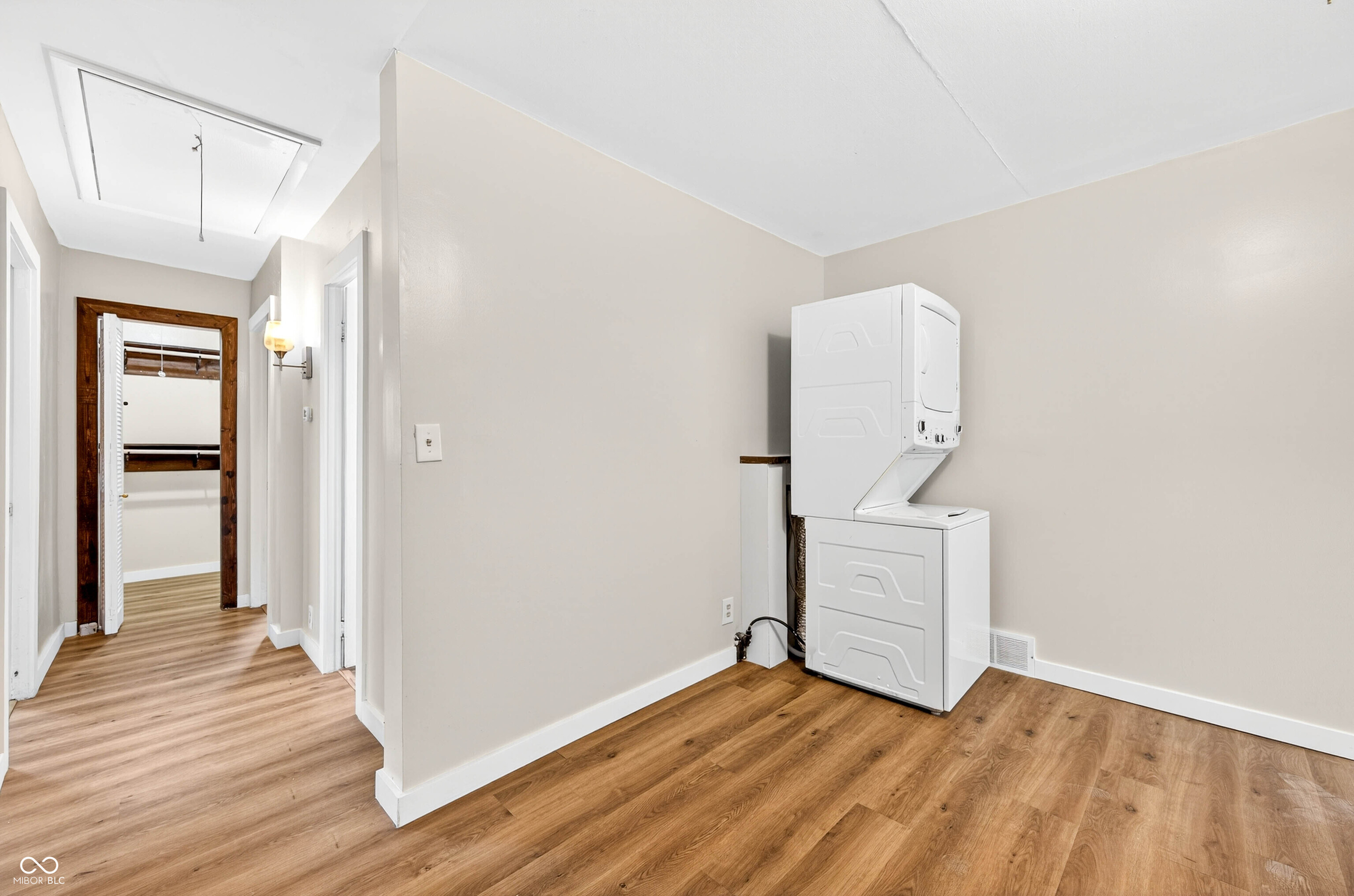 2138 Pennsylvania Street Columbus, IN 47201 - Photo 28 of 40