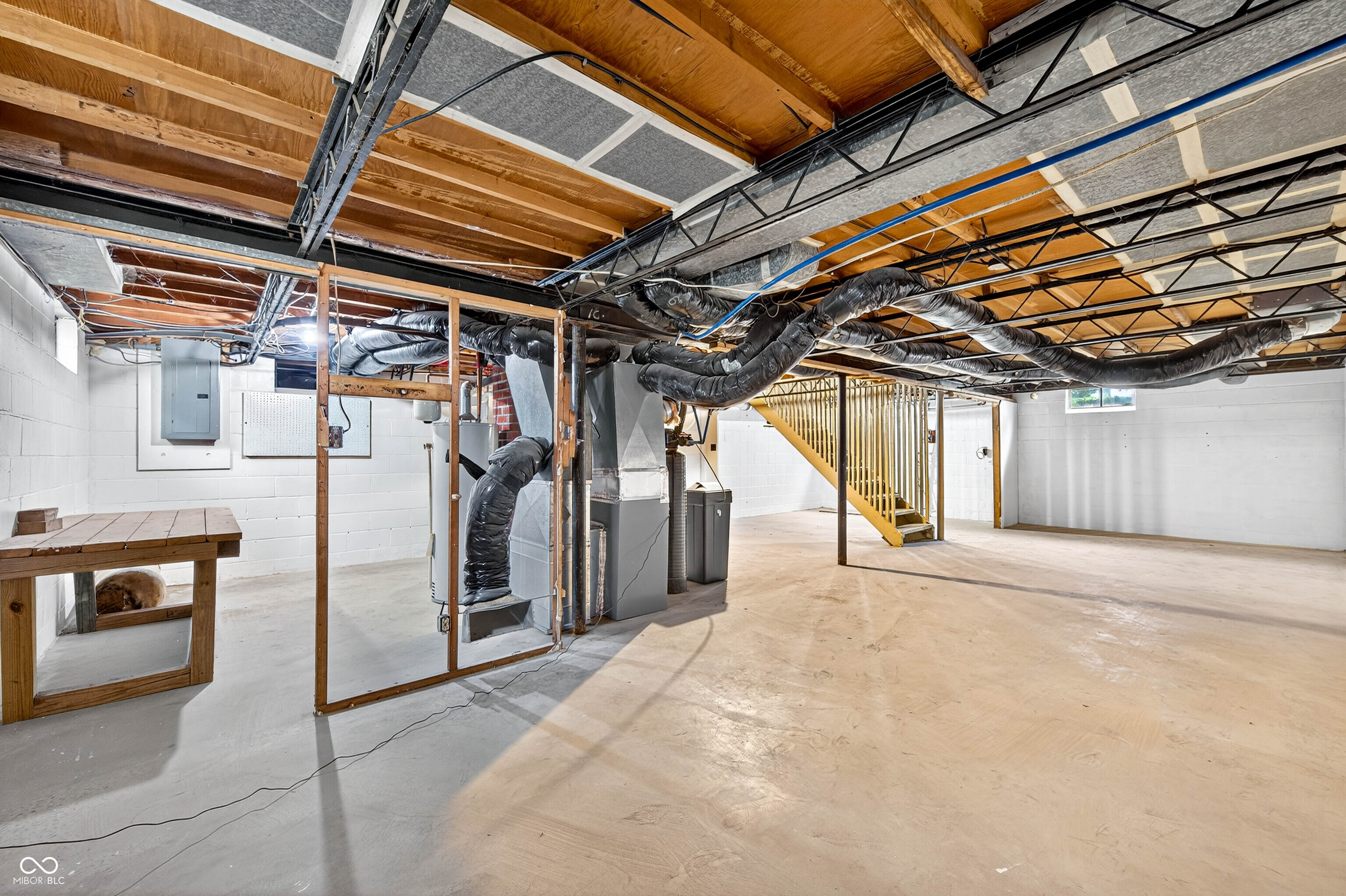 2138 Pennsylvania Street Columbus, IN 47201 - Photo 32 of 40