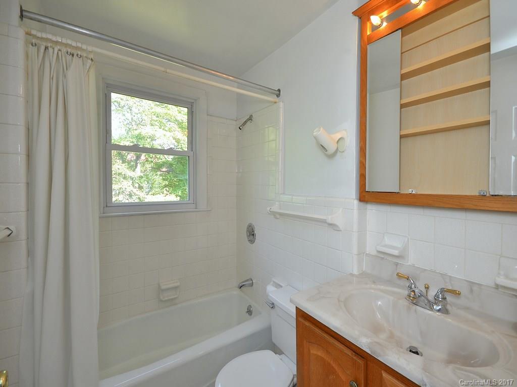 46 Grandview Road Asheville, NC 28806 - Photo 14 of 24 Gallery Image 14