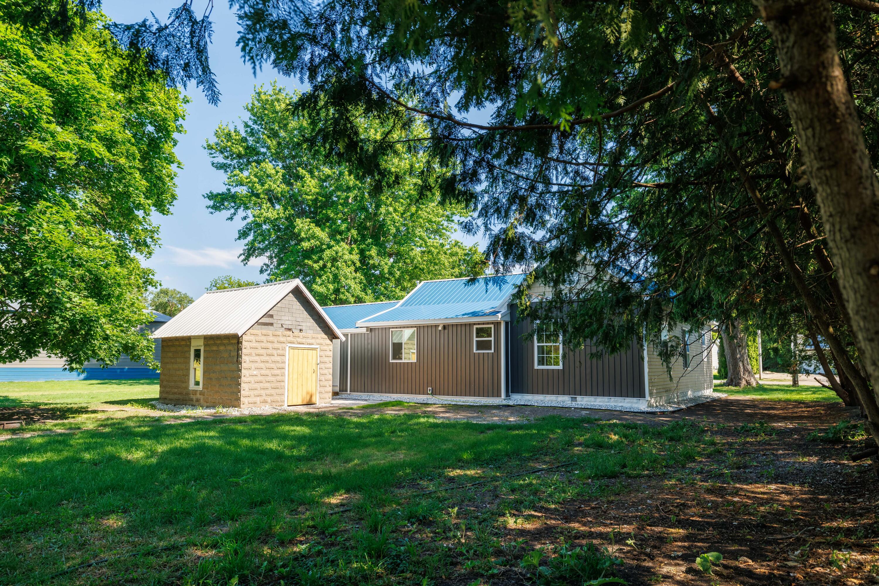 110 West Allen Street Kentland, IN 47951 - Photo 7 of 33 3000x2000