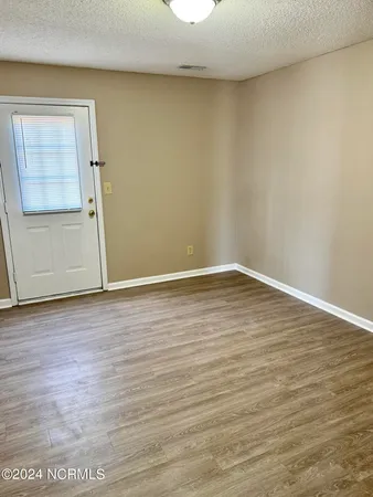 $850 | 3311 Landmark Street, Unit 6, Greenville, NC 27834