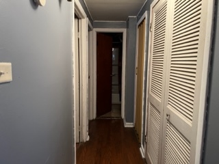 2726 Lancaster Drive Markham, IL 60428 - Photo 8 of 13 a view of a bedroom from a hallway