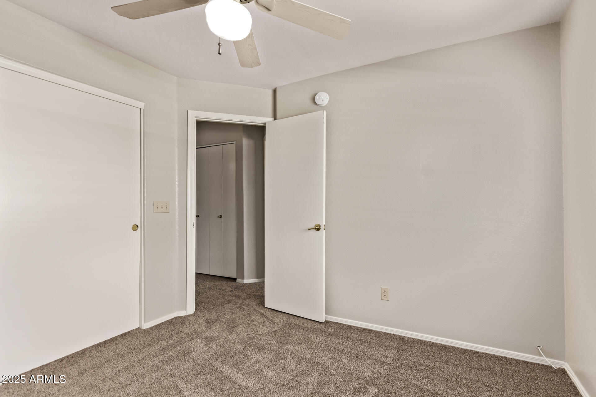 2875 West Highland Street, Unit 1112 Chandler, AZ 85224 - Photo 21 of 33 a view of an empty room